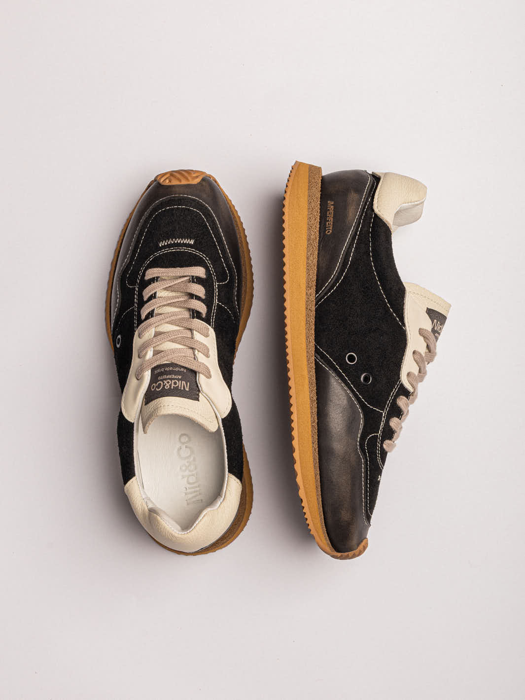 Detalhe da língua — couro floater super macio off white
