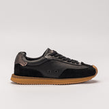 Sneaker N.1 Sombre Black — couro camurça preta com sola de borracha natural
