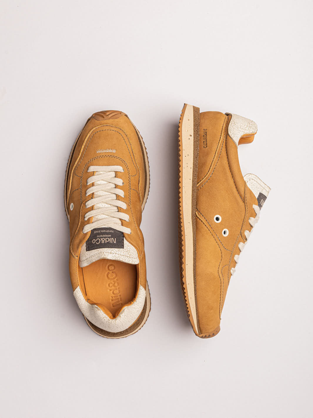 Detalhe do cadarço — 100% algodão off white
