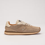 Sneaker N.5 Grigio Grey — couro camurça cinza, feito no Brasil
